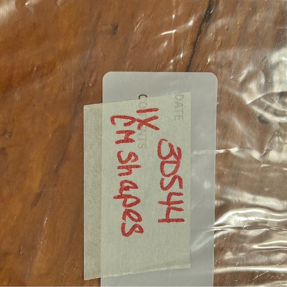 2X CM Shapes pink blue yellow floral print short sleeve button up shirt - Picture 15 of 15